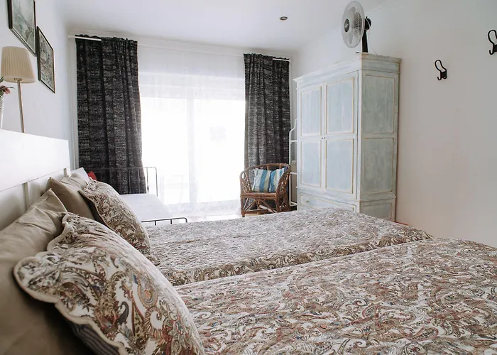 Petunia - 3* Cascais