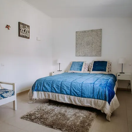 Petunia - Gæstehus Cascais