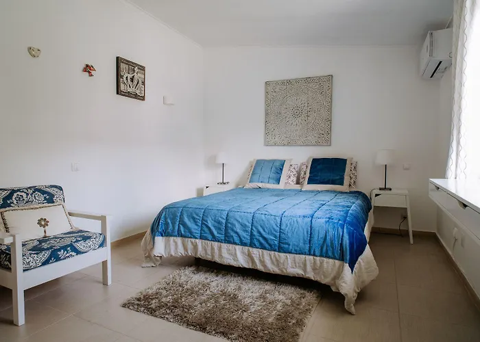 Petunia - Gæstehus Cascais