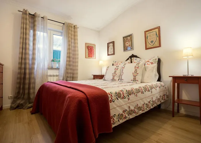 Petunia - 3* Cascais